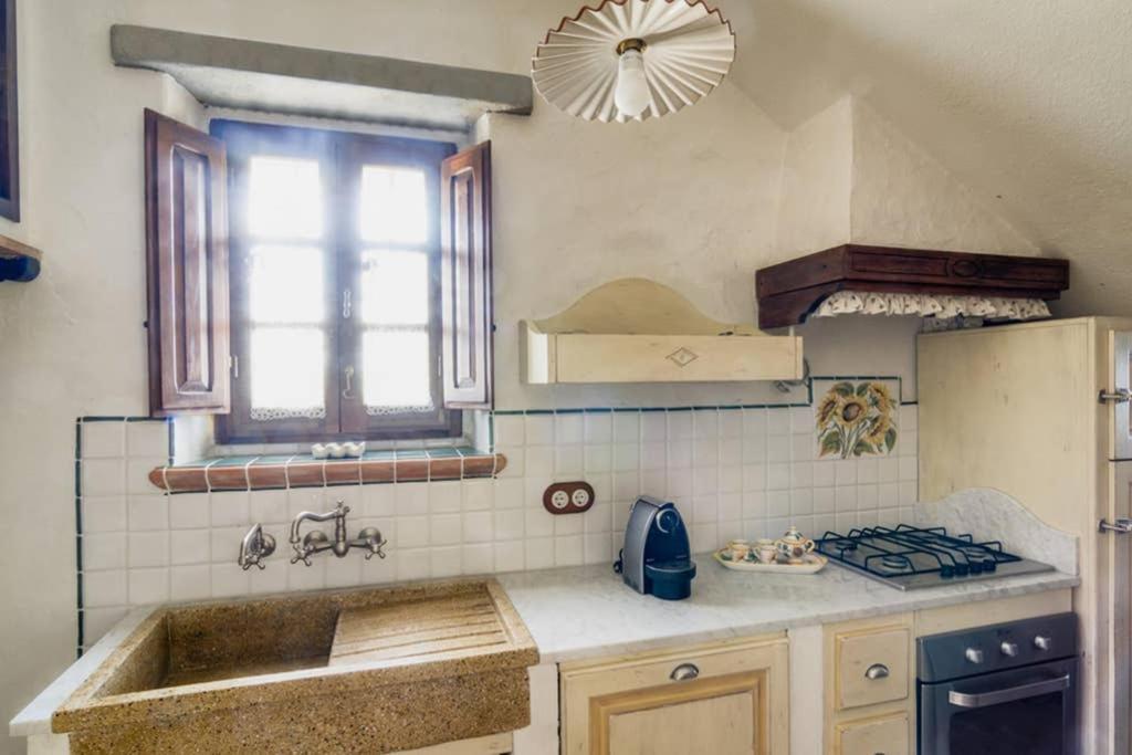 Girasole Cottage Overlooking The Orcia Valley In Tuscany Radicofani Eksteriør bilde